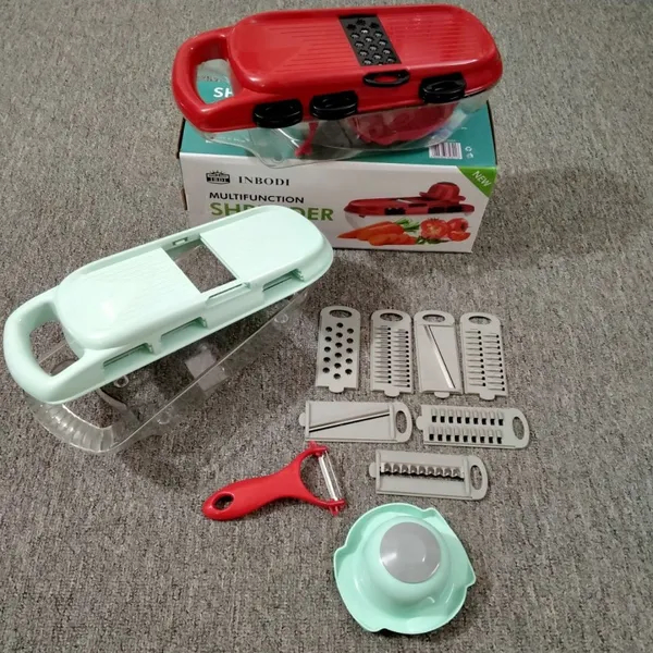 7 in 1 Vegetable Grater Box