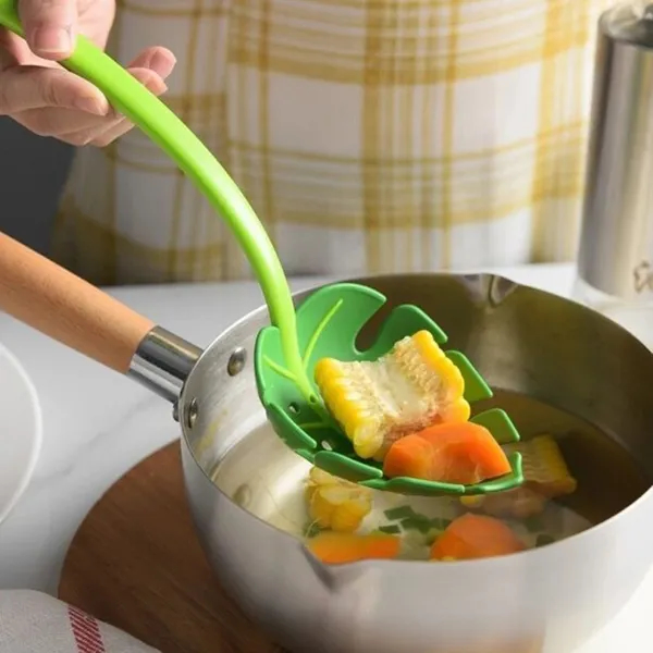 Green Leaf Long Handle Filter Spoon